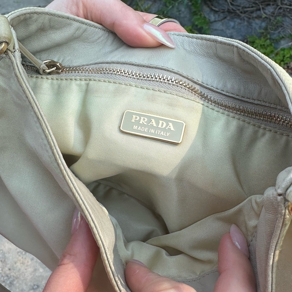 Prada Shoulder Bag Nylon - Picture 10 of 16